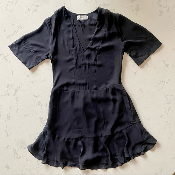 Like new, A.L.C black silk dress with pockets, size 4 - Picture 2 of 6